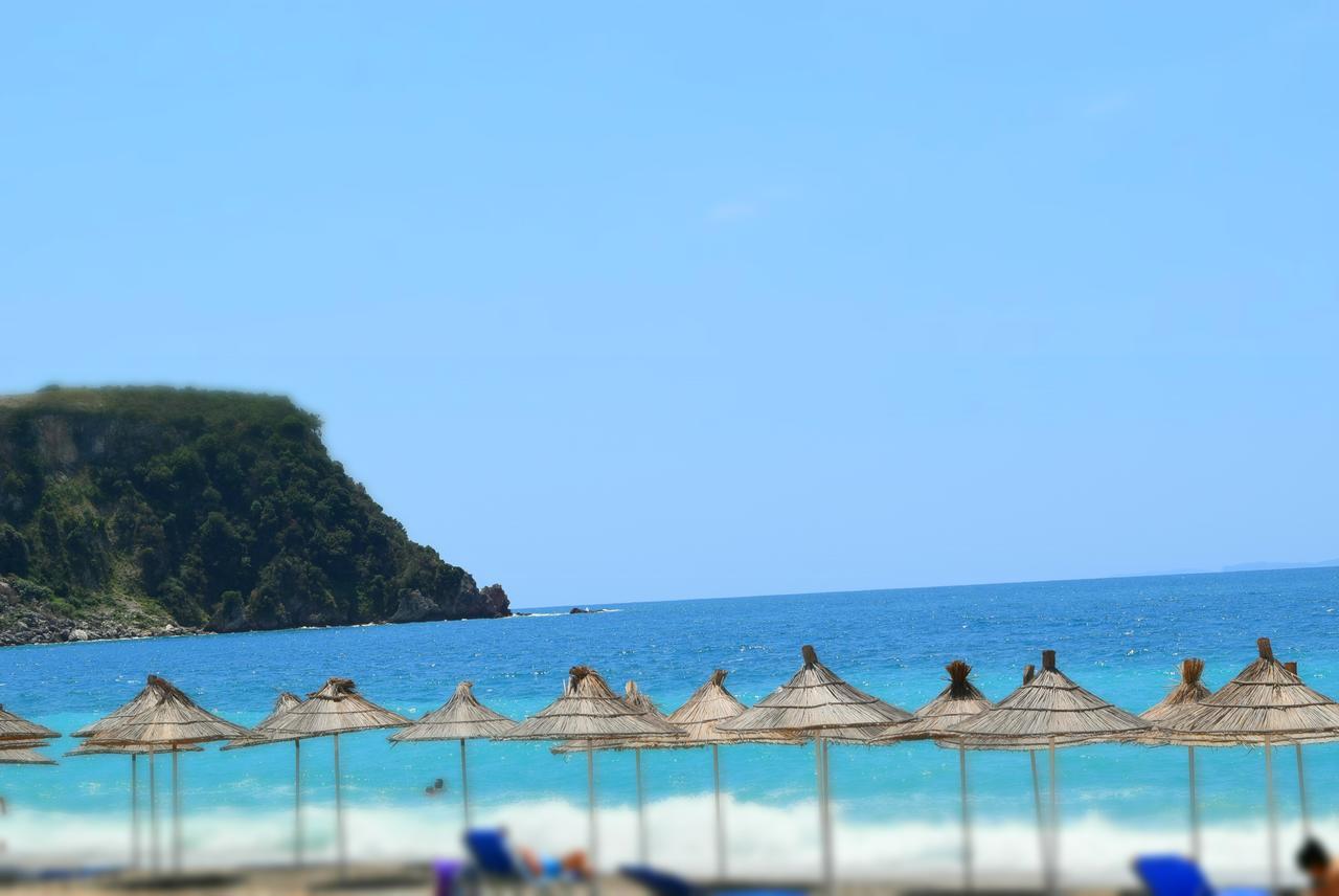 Hotel Kolagji Himare Bagian luar foto